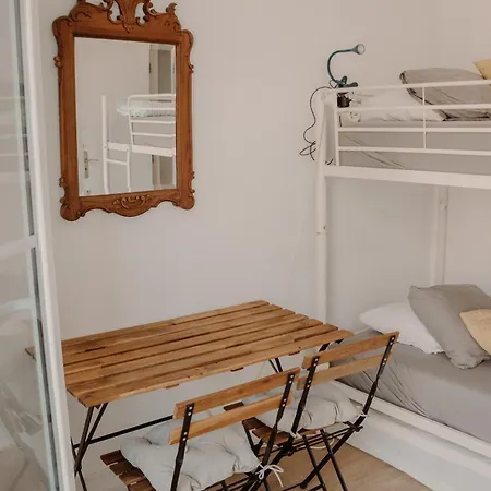 Rostelbem Guesthouse Lisbon ホステル *