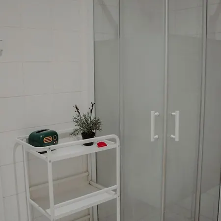 ホステル Rostelbem Guesthouse Lisbon *