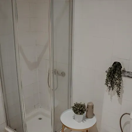 Rostelbem Guesthouse Lisbon * リスボン